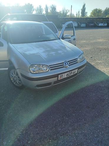 Volkswagen Golf: 2000 г., 1.6 л, Механика, Бензин, Хэтчбэк