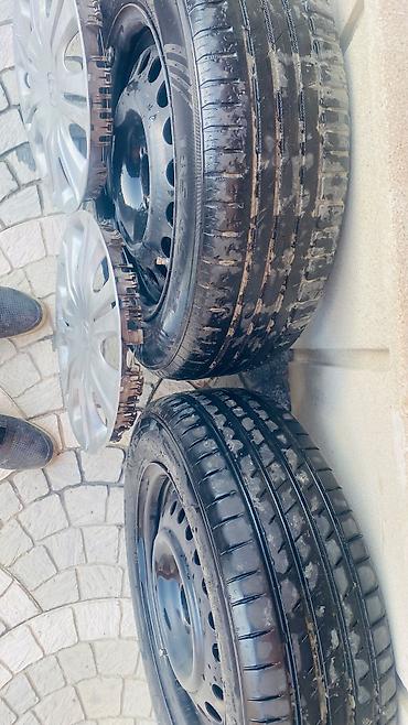 rul dəsti: İşlənmiş Disk təkər Honda 185 / 65 / R 15 — 2