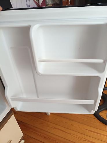 mini xolodenik: Midea mini soyuducu - Kompakt ölçü: tezgahüstü və ya otaq üçün — 2