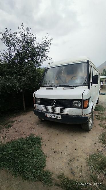 мерс 412: Mercedes-Benz T1: 1992 г., 2.9 л, Механика, Дизель, Фургон — 1