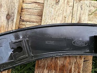 staklo: RUB KRILA PD ZA FORD KUGA | Ford kuga prednji desni rub krila — 3