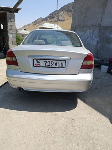 цена домкрата для легкового автомобиля: Daewoo Nubira: 2000 г., 1.6 л, Механика, Бензин, Седан