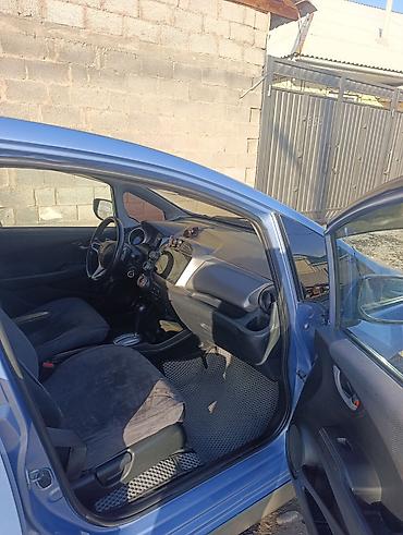 jas: Honda Fit: 2008 г., 1.5 л, Автомат, Бензин, Хэтчбэк — 8