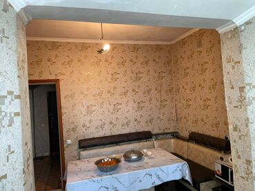 сдается 2 комнатная квартира в джале: 2 бөлмө, 56 кв. м, Жеке план, 2 кабат, Косметикалык ремонт