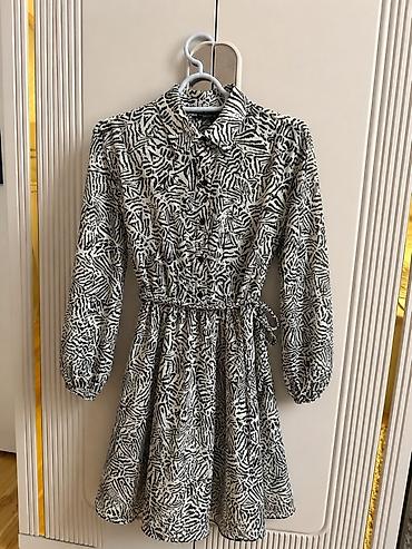 Zara. Yeni. S ölçü.Zebraya bənzər qara-ağ naxışlı, uzunqollu sərin lalafo.az -da Zara. Yeni. S ölçü.Zebraya bənzər qara-ağ naxışlı, uzunqollu sərin