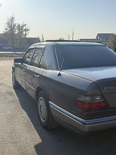 song plus: Mercedes-Benz W124: 1994 г., 2.2 л, Механика — 2