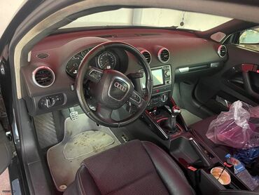Audi: Audi A3: 1.6 l. | 2004 έ. Χάτσμπακ — 10