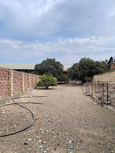 Uzunmüddətli kirayə mənzillər: Kiraye verilir 500azn aileye sirketlerede verile biler 800azn Ev — 5