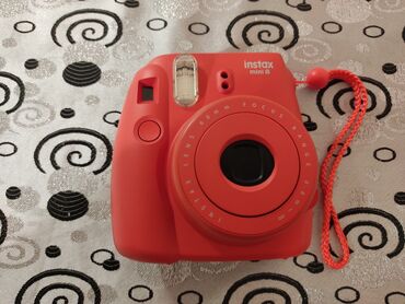 фотоаппарат fujifilm s2950: Instax mini 8 Fotoaparrat . Cox az ishlenib. Yeni kimidir. Real
