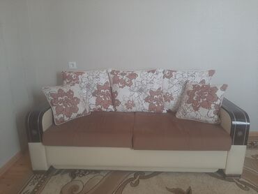 islenmis divan kreslo satilir: Di̇van-kravat, İşlənmiş, Açılan, Bazasız, Parça, Şəhərdaxili pulsuz çatdırılma