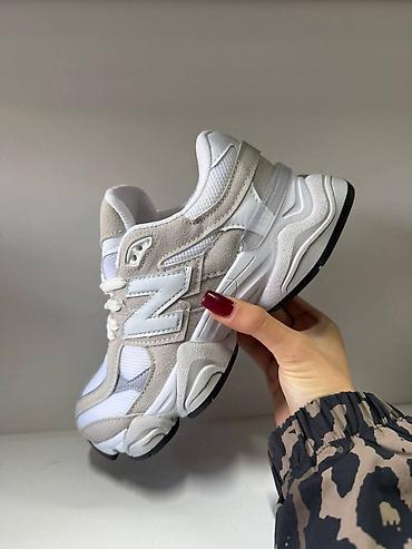 5th avenue obuca: Patike New Balance 9060 – lifestyle/retro silueta original jači model — 3