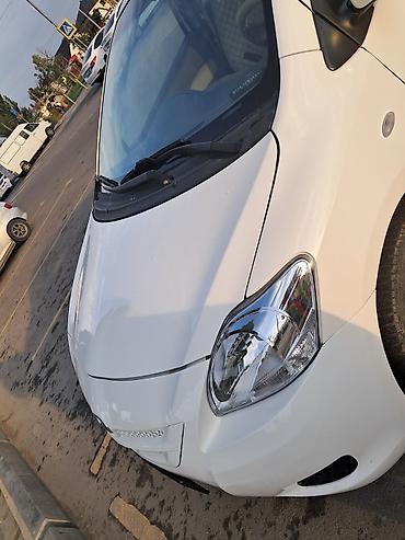 авто ярис: Toyota Yaris: 2009 г., 1.3 л, Автомат, Седан — 5