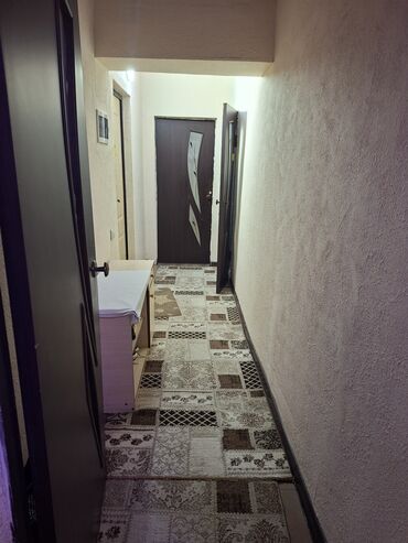 квартира на долгий срок бишкек: 2 комнаты, 46 м², 2 этаж, Косметический ремонт