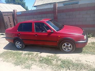 региональный: Volkswagen Jetta: 1992 г., Механика, Седан — 2