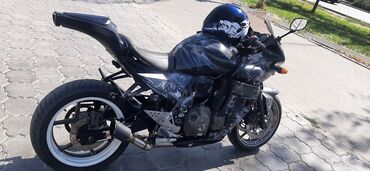 1767 объявлений: Кавасаки z750s.
Выпуск 2006 год.
Объем-748 см3.
Мощность-110лс.
Ма