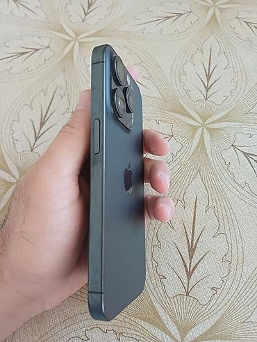 Apple iPhone: IPhone 15 Pro, 256 GB, Black Titanium — 3