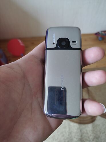 нокиа 6700 в Азербайджан | NOKIA: Nokia 6700 Slide | 1 ГБ цвет - Серебристый Б/у | Гарантия, Кнопочный, С документами