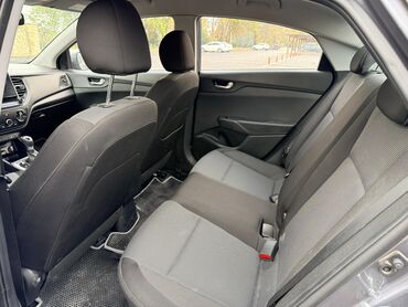 Hyundai: Hyundai Accent: 1.6 l | 2022 il Sedan — 8