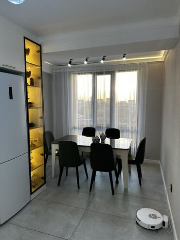 продам дом новопокровка: 2 бөлмө, 73 кв. м, 6 кабат, Дизайнердик ремонт