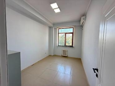 офис сниму: Аренда офисов, 150 м², В бизнес центре, С отдельной кухней, С отдельным сан узлом — 10