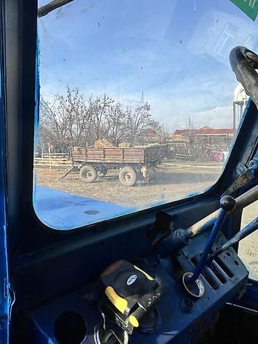Traktorlar: Belarus mtz t 42 di Senetleri qaydasındadı. 4 tekeleri tezedi — 8