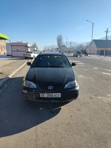 продаю toyota vitz: Toyota Avensis: 2002 г., 1.8 л, Механика, Бензин, Универсал