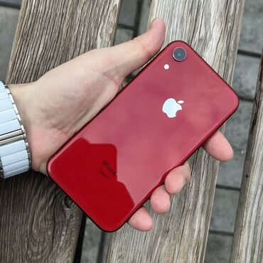 Apple iPhone: IPhone Xr, Б/у, 64 ГБ, Красный, 82 %