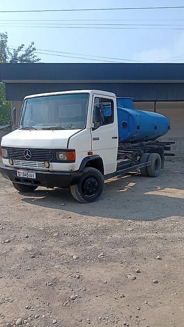 мойка дниша: Ассенизатор, Mercedes-Benz — 2