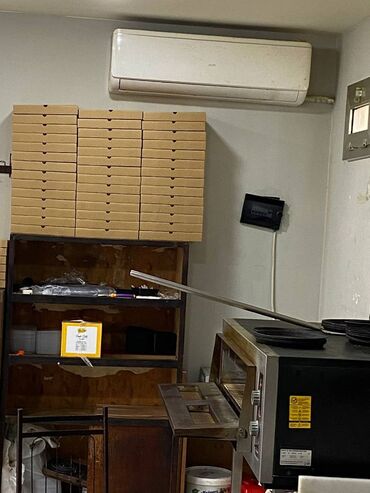 Digər kommersiya daşınmaz əmlakı: Nərimanov metrosuna yaxin 50 ümumi olan obyekt catdirilma ayi 1100 — 11