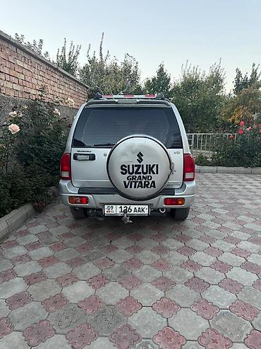 аварийная внедорожник: Suzuki Grand Vitara: 2003 г., Автомат, Внедорожник — 2