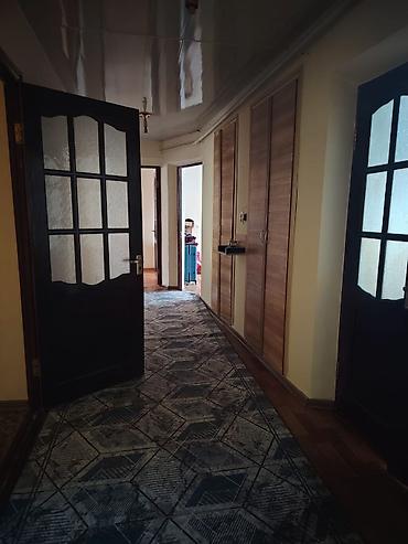 Продажа домов: Дом, 250 м², 10 комнат, Риэлтор, Косметический ремонт — 8