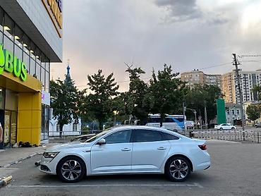 Renault: Renault Centennial: 2019 г., 2 л, Автомат, Бензин, Седан — 26