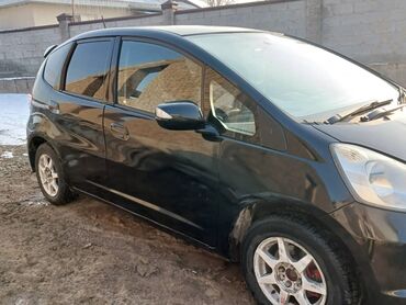 Honda: Honda Fit: 2008 г., 1.3 л, Автомат, Бензин