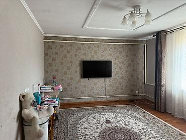 Продам срочно дом в жилом массиве Кара -Жигач .От улицы Анкары 200