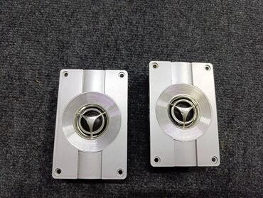 Zvučnici i stereo sistemi: Visokotonci piezo 12x 8 cm. cena je za par — 1