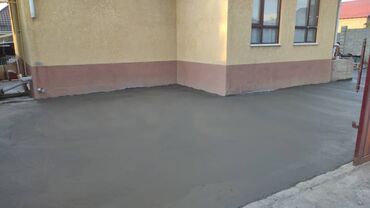 услуги по заливке фундамента: Стяжка Гарантия Больше 6 лет опыта