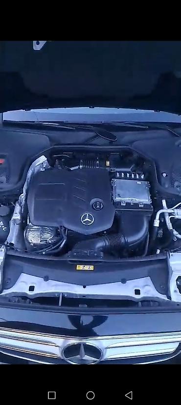 Mercedes-Benz: Mercedes-Benz E-Class: 2 l | 2017 il Sedan — 12