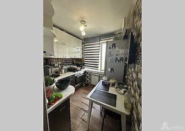 Продажа квартир: 3 комнаты, 58 м², 10 мкр 104 серия, 4 этаж, Косметический ремонт — 4
