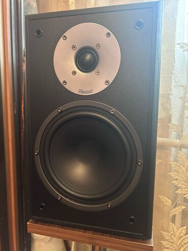 jbl колонки: Б/у Колонка, Тип - Акустическая, цвет - Черный