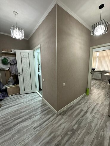 Продажа квартир: 1 комната, 43 м², Элитка, 3 этаж, Евроремонт at lalafo.kg — 7 Продажа квартир: 1 комната, 43 м², Элитка, 3 этаж, Евроремонт — 7