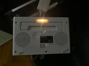 Satovi za kuću: Medion radio-budilnik sa CD plejerom - Kompaktni radio sat/pažnjik — 13