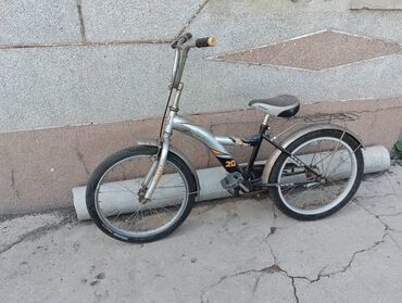 велосипеды бмв: Продаю детский велосипед, примерно до 10 лет, состояние среднее