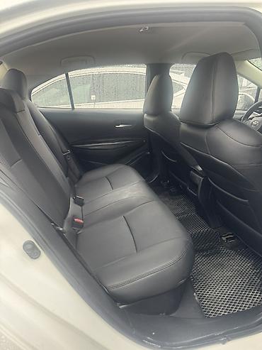 windom 2001: Toyota Corolla: 2019 г., 1.8 л, Автомат, Гибрид, Седан — 5