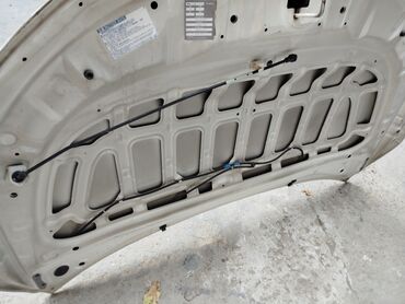 ремонт авто кузов: Капот Toyota, Б/у, Оригинал