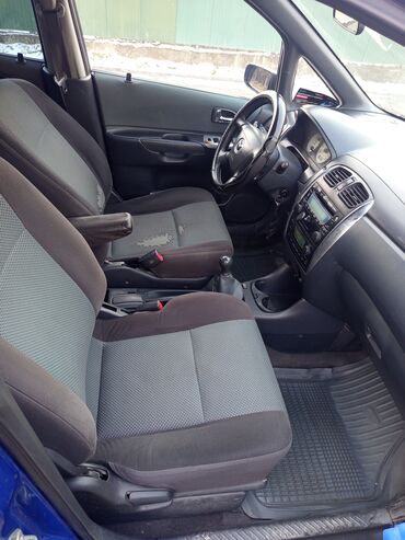 Mazda: Mazda PREMACY: 2004 г., 1.8 л, Механика, Бензин, Минивэн — 9