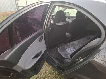 Nissan: Nissan Primera: 2003 г., 1.9 л, Механика, Дизель, Хэтчбэк — 7