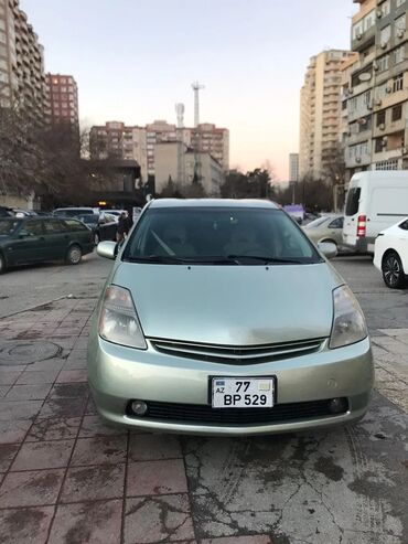 toyota prius satisi: Toyota Prius: 1.5 л | 2008 г. Седан