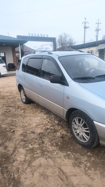 Toyota: Toyota Picnic: 1998 г., 2 л, Механика, Бензин, Универсал — 2