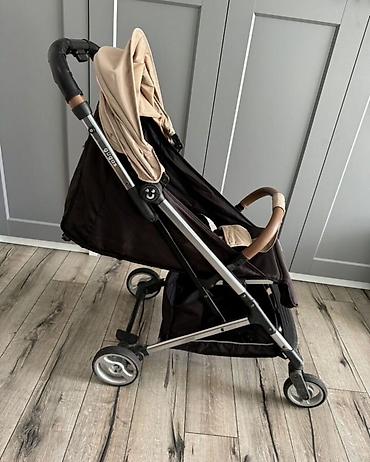 Детские качели: Первая 4500 идеальное состояние Бежевая 2500 Синяя 2500 Коляски в — 4