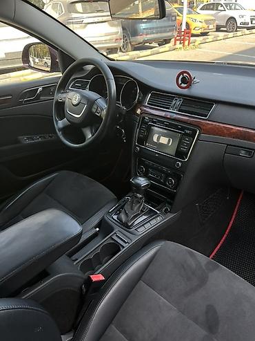 лупарик капот: Skoda Superb: 2010 г., 1.8 л, Автомат, Бензин, Седан — 5